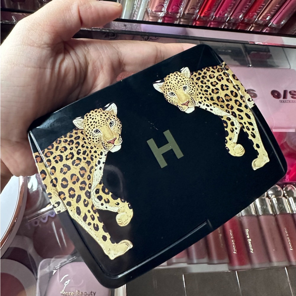 Hourglass Ambient Lighting Palette
